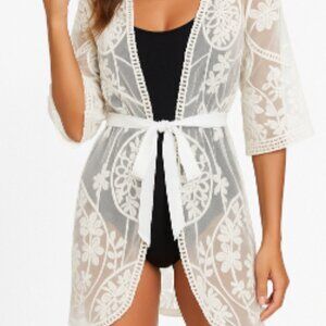 White Lace Floral Robe Cover-Up – One Size